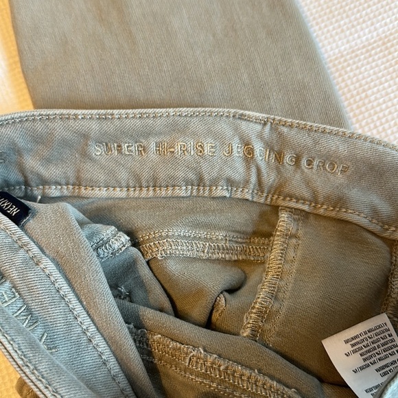 American Eagle Outfitters Next Level Stretch Super Hi Rise Jegging Crop Size 2 - Picture 7 of 14